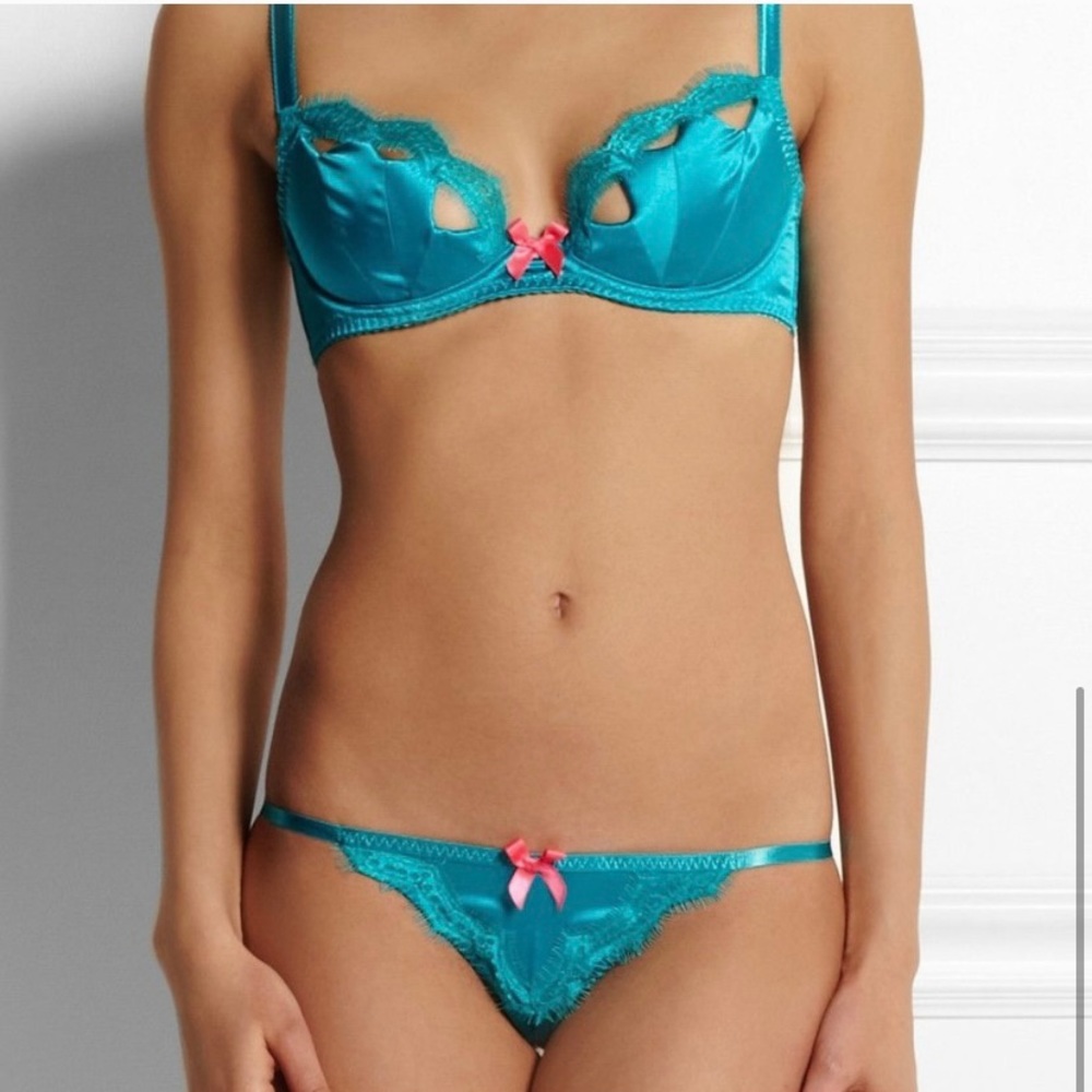 Agent Provocateur Lavelle Full Set w/thong